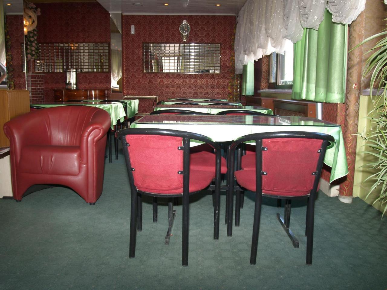 Hotel Cesme 科尼亚 外观 照片