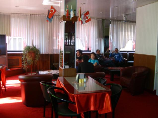 Hotel Cesme 科尼亚 外观 照片