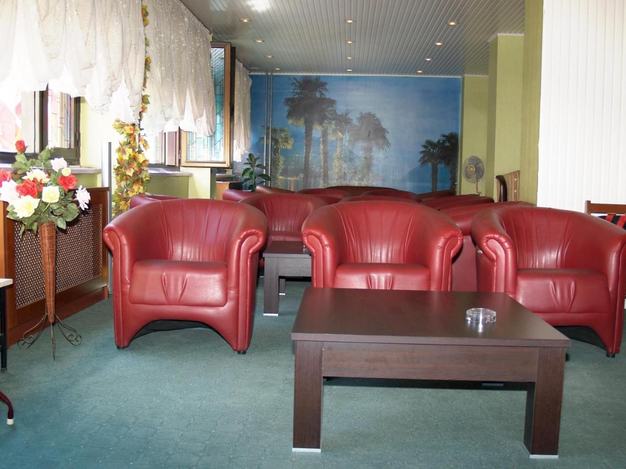 Hotel Cesme 科尼亚 外观 照片