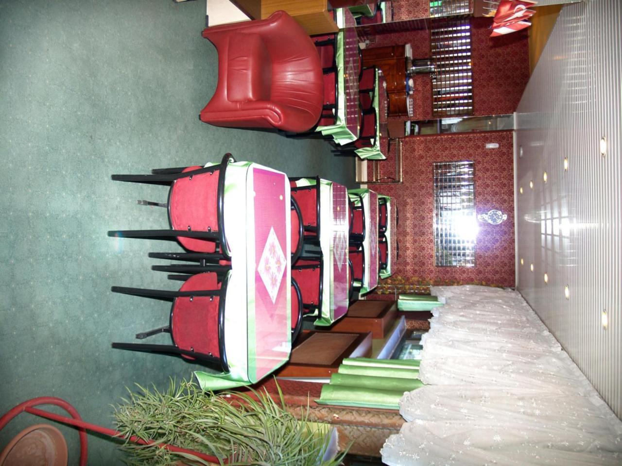 Hotel Cesme 科尼亚 外观 照片